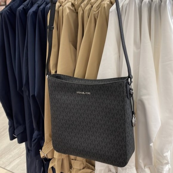 Michael Kors Jet Set Travel Large Messenger Crossbody Bag Black - Picture 15 of 16